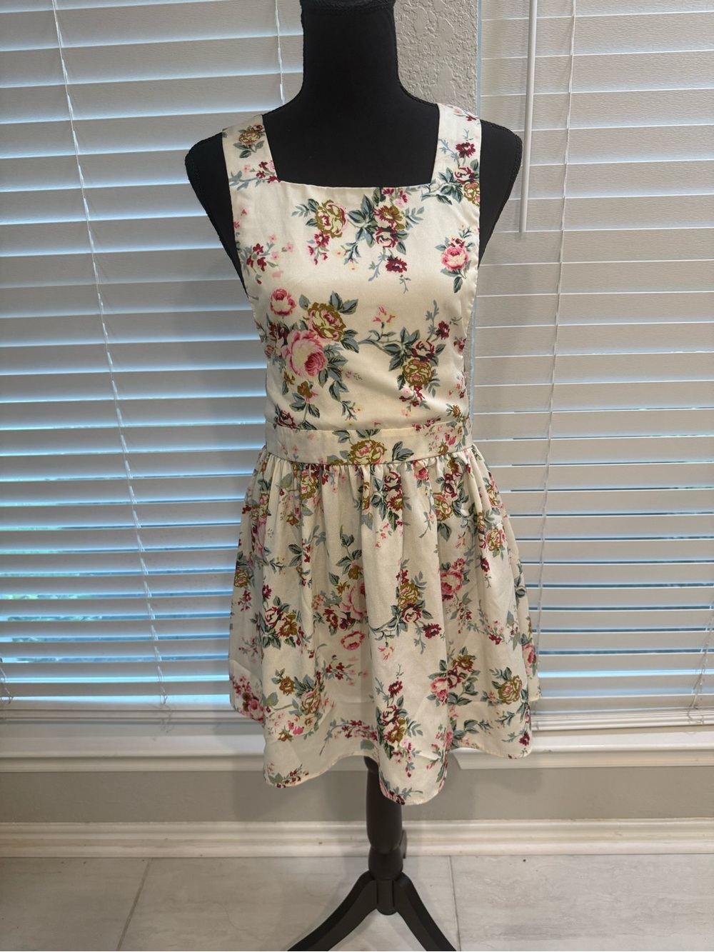 Wet Seal Cream Floral Square-Neck Mini Dress